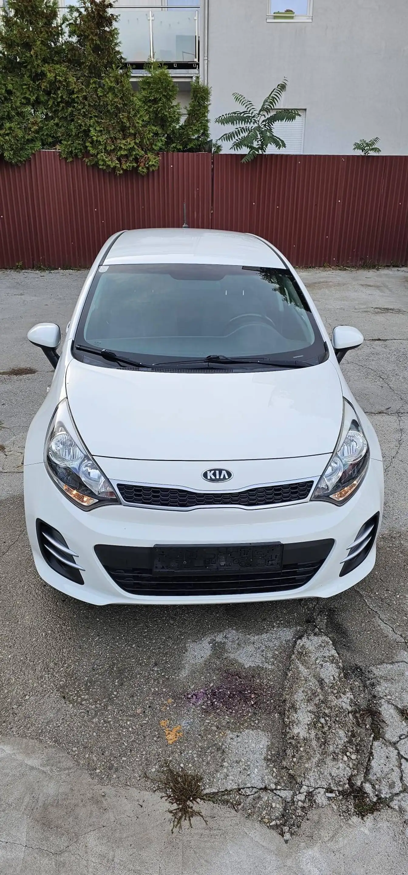 Kia Rio Spirit — photo 14