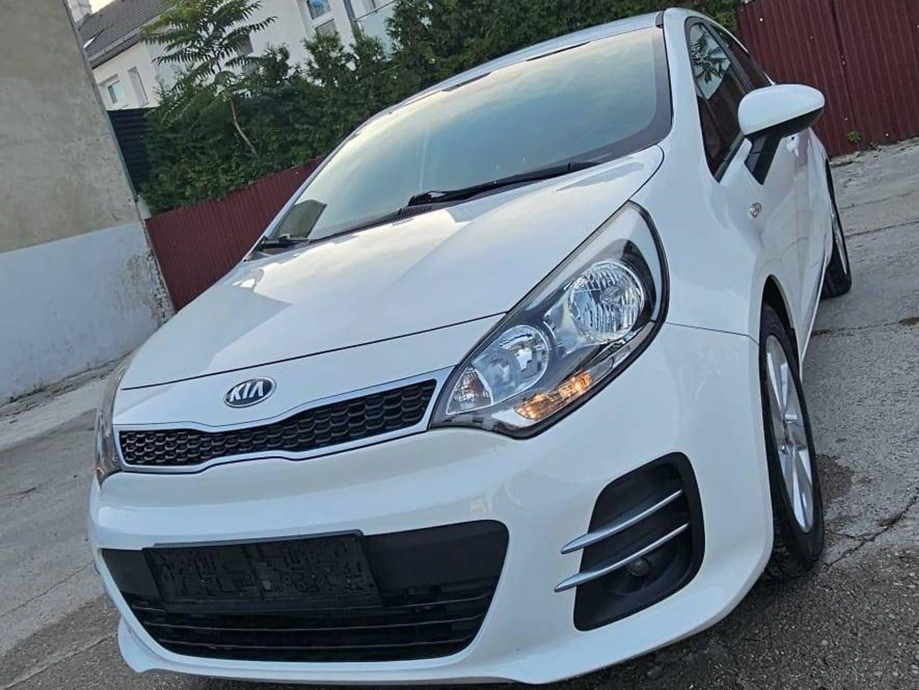 Kia Rio Spirit — photo 5