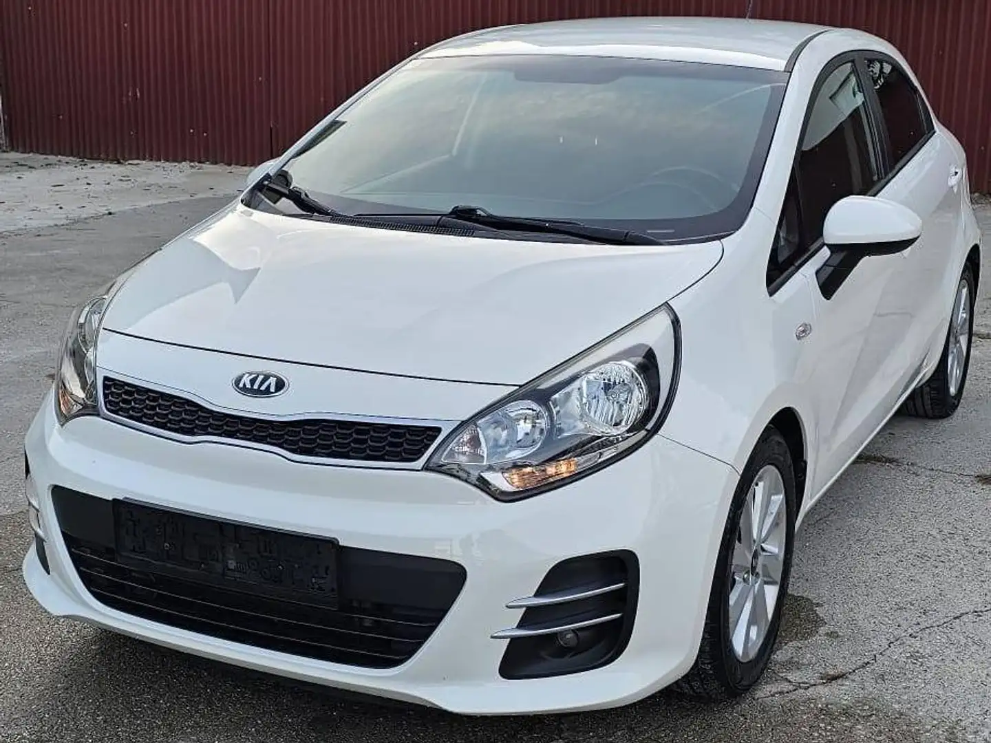Kia Rio Spirit Weiß - 2