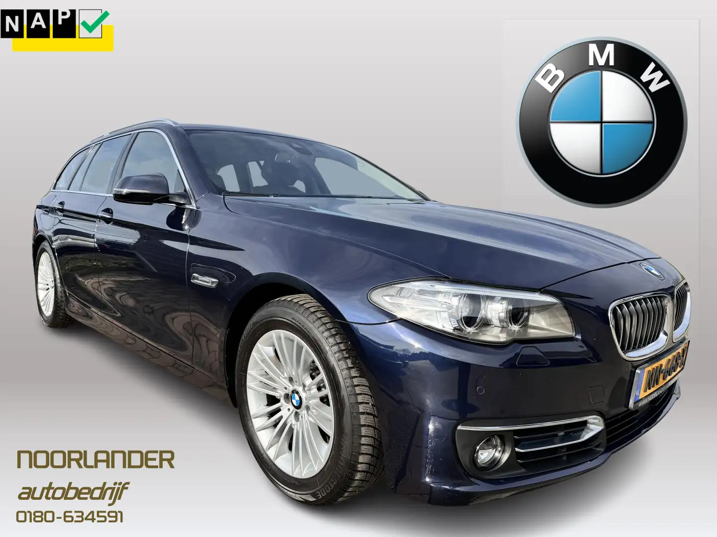 BMW 520 5-serie Touring 520i Luxury Edition Blauw - 1