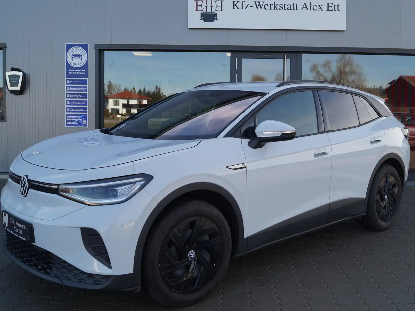 Volkswagen ID.4 Pro Performance 150 kW Weiß - 1