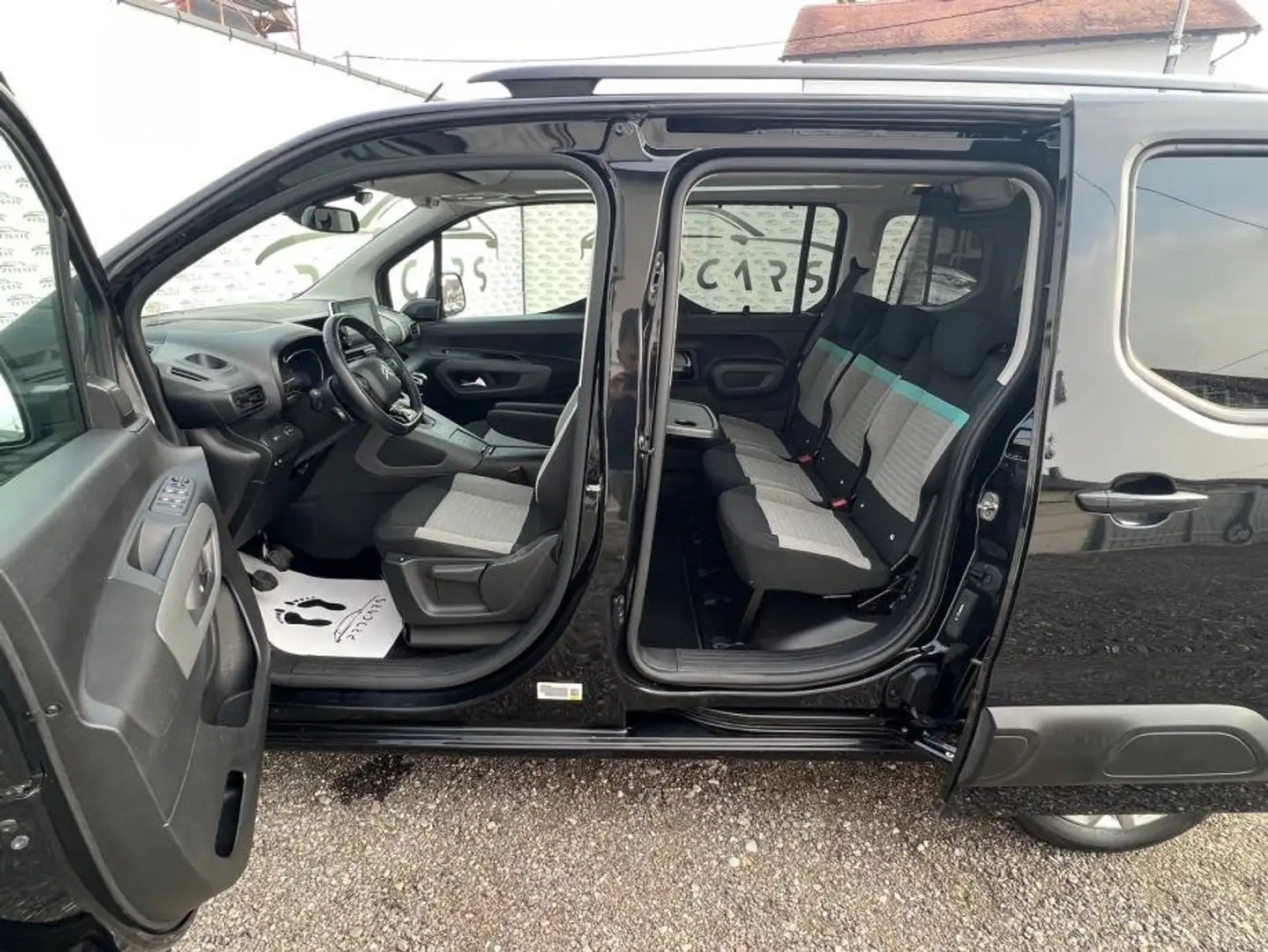 Citroen Berlingo Berlingo Taille M BlueHDi 130 S Noir - 2