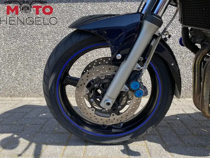 Yamaha TDM 900 - foto 6