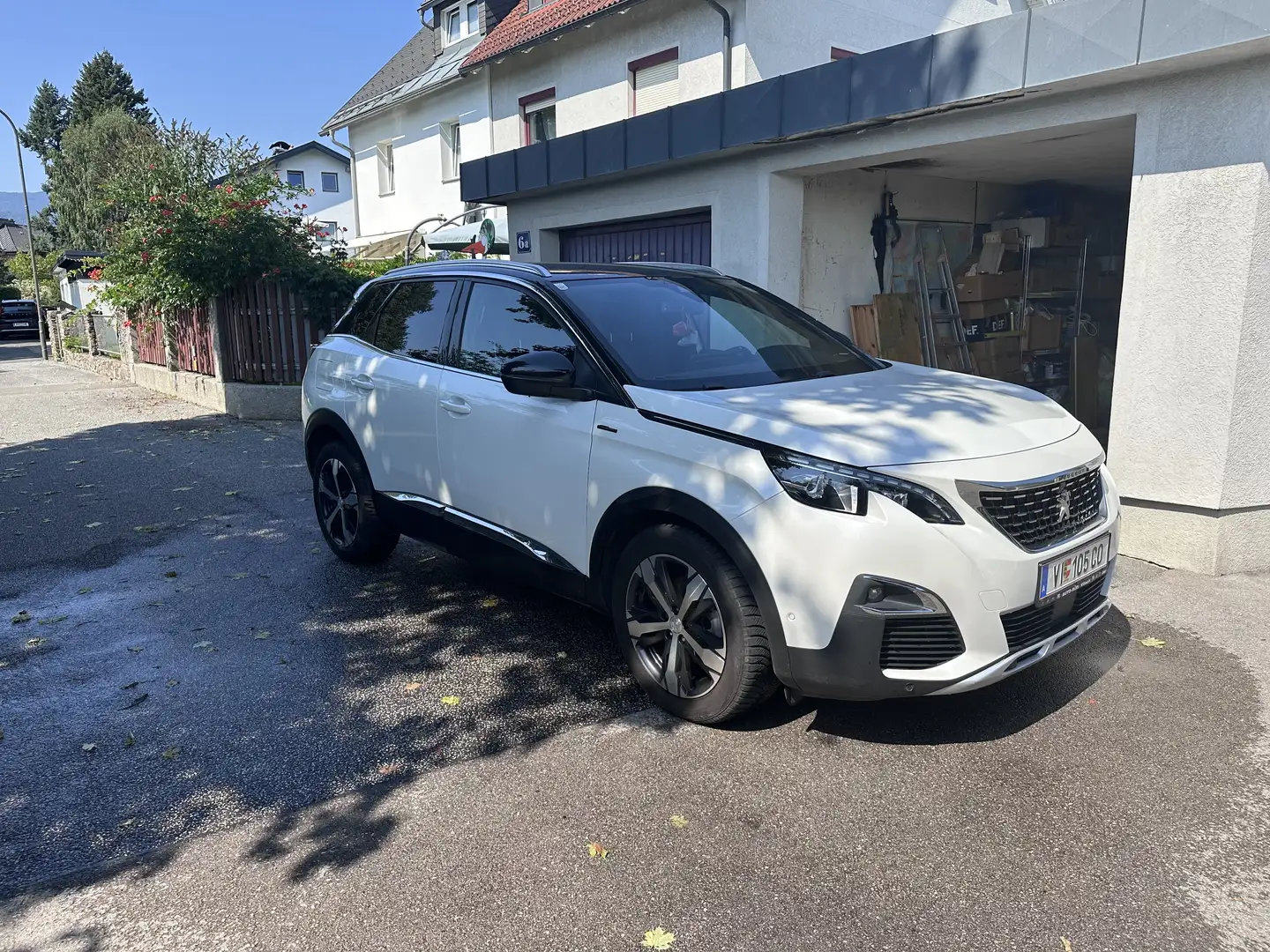 Peugeot 3008 1,5 BlueHDi 130 S&S 6-Gang GT Line Weiß - 2