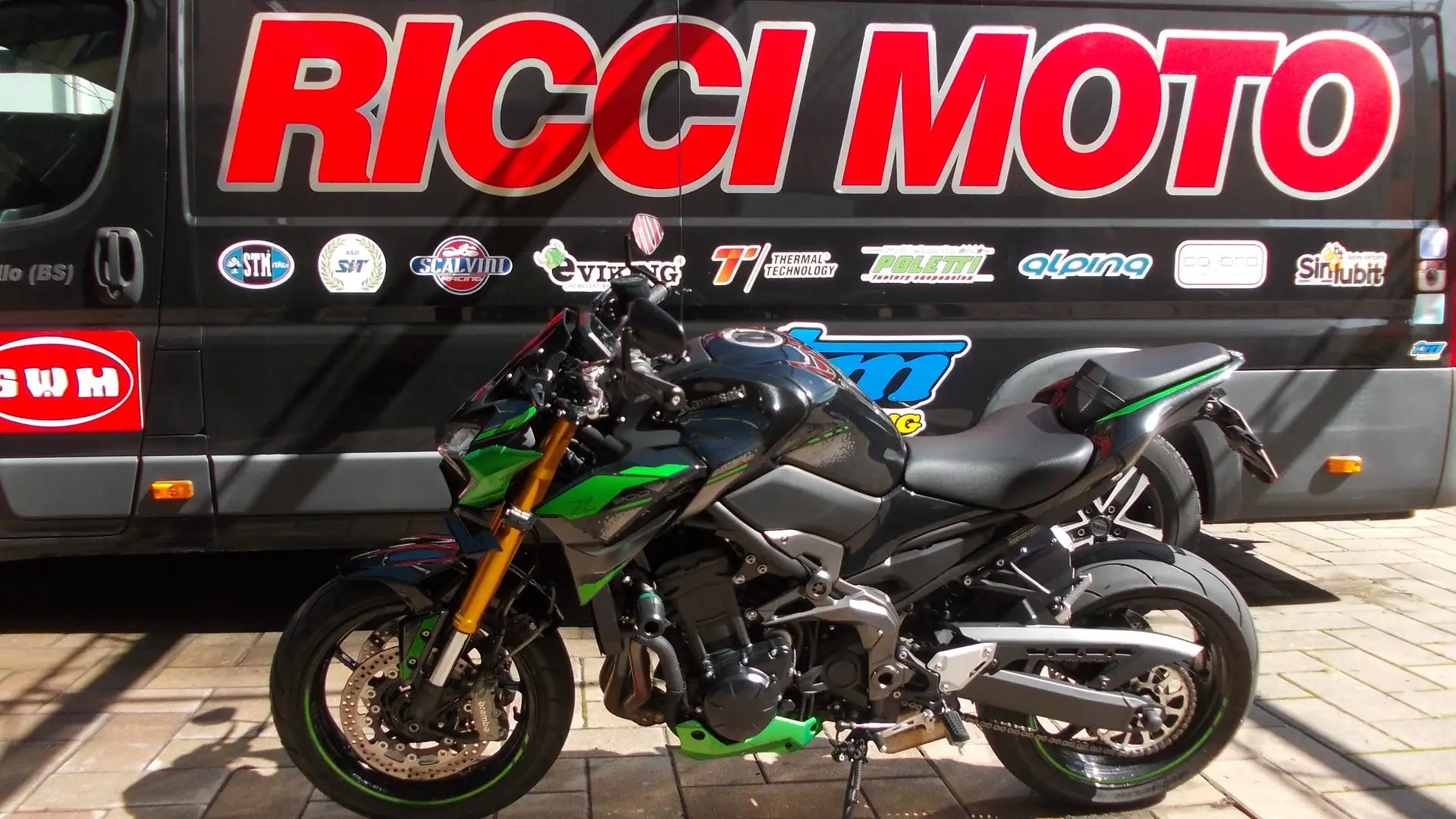 Kawasaki Z 900 SE  2023 Verde - 1