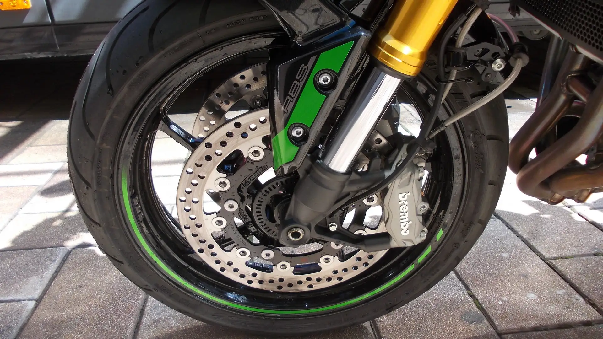 Kawasaki Z 900 SE  2023 Verde - 2