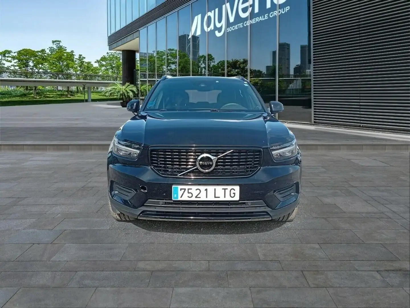 Volvo XC40 1.5 T5 Twin Recharge R-Design Auto Negro - 2
