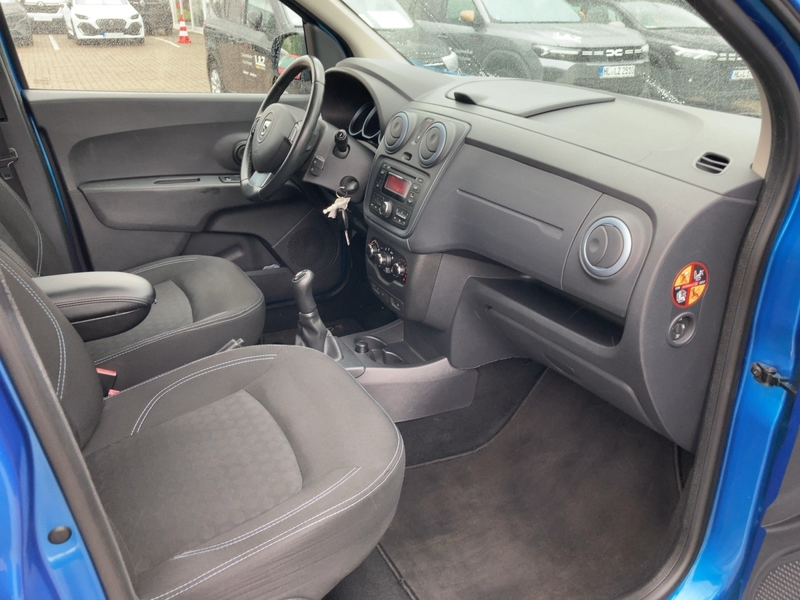 Dacia Lodgy Stepway 1.2 TCe 115 — photo 10