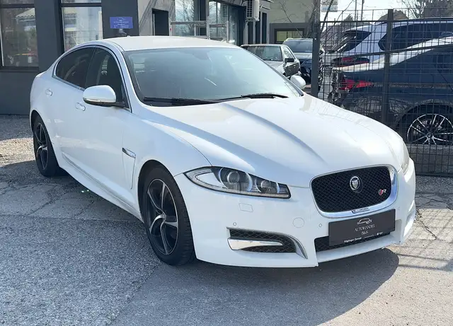 Jaguar XF 3.0 Diesel Premium Luxury R-Dynamic