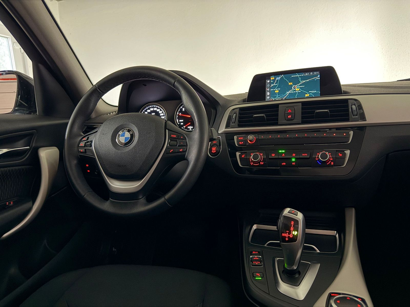 BMW 118 i Aut. Advantage/NAVI BUSINESS/KLIMAAUT./LED — photo 14