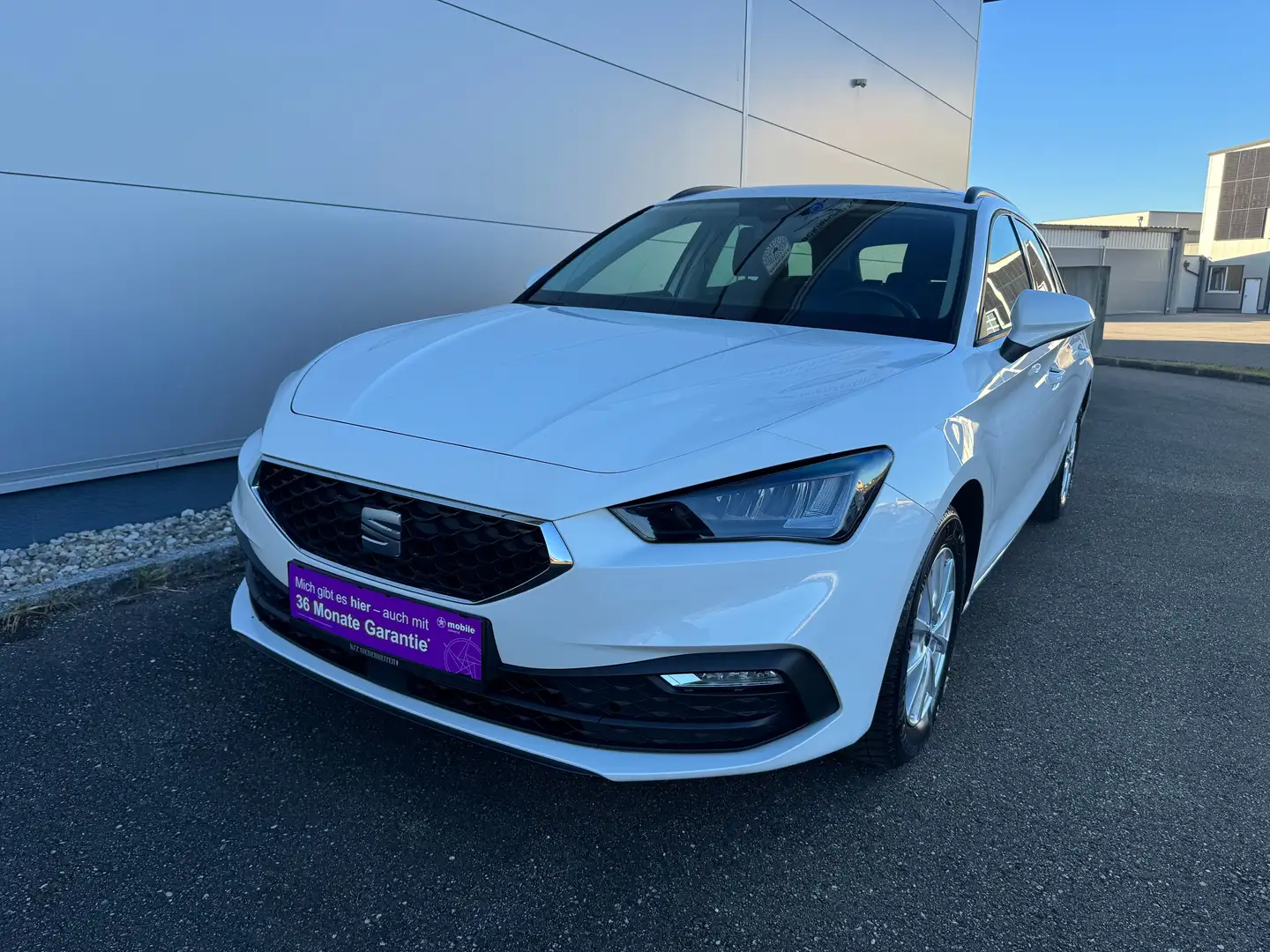 SEAT Leon Leon ST TSI Reference*PICKERL NEU*GARANTIE*LED*APP Weiß - 2