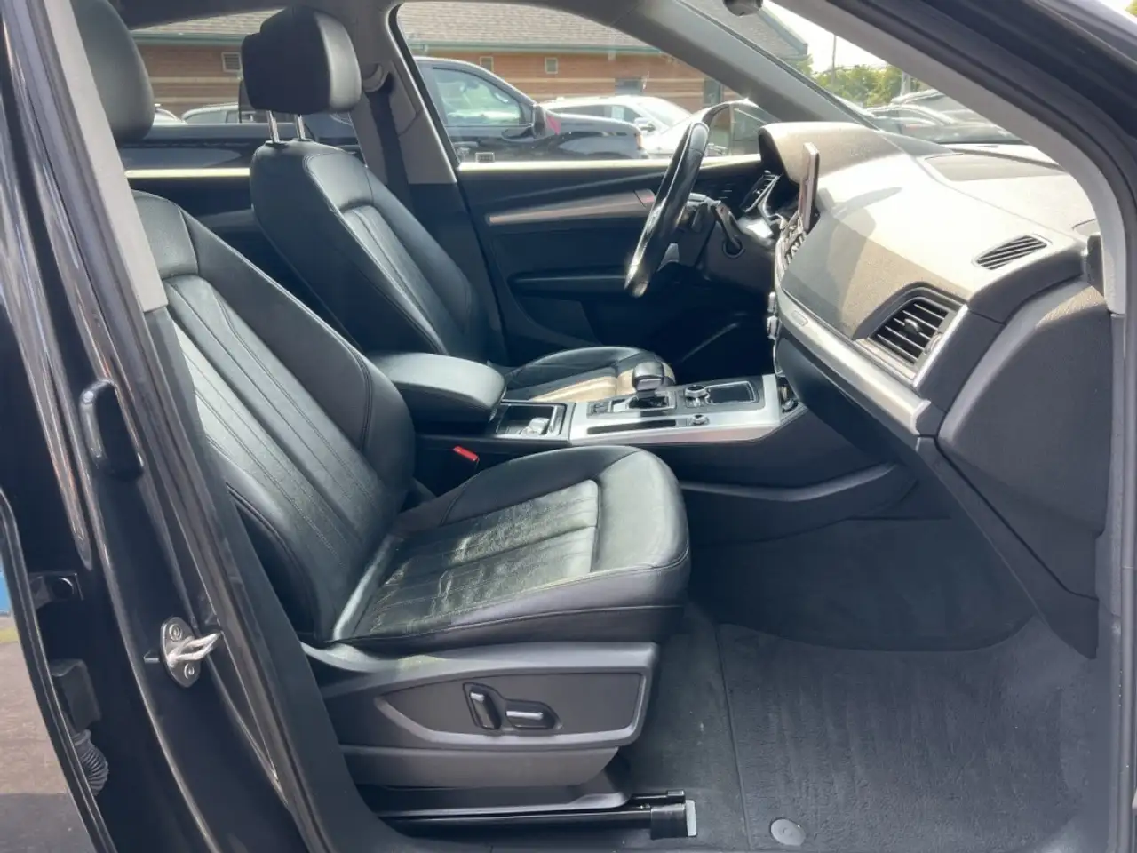 Audi Q5 снимка Audi Q5