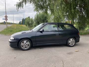 F 2.0 16V GSi C20XE