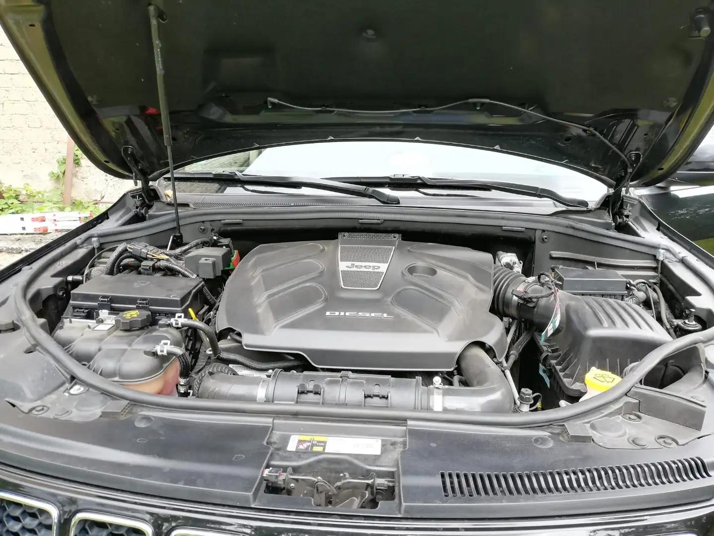Jeep Grand Cherokee 3.0 CRD Laredo - 2