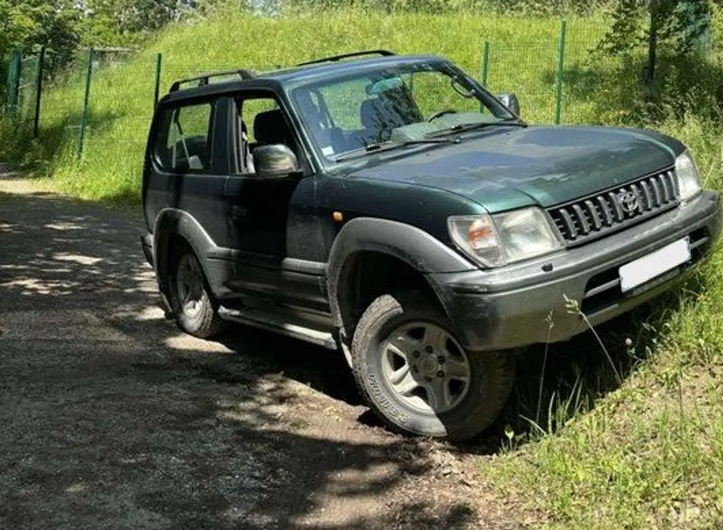 Toyota Land Cruiser kzj90 - 1