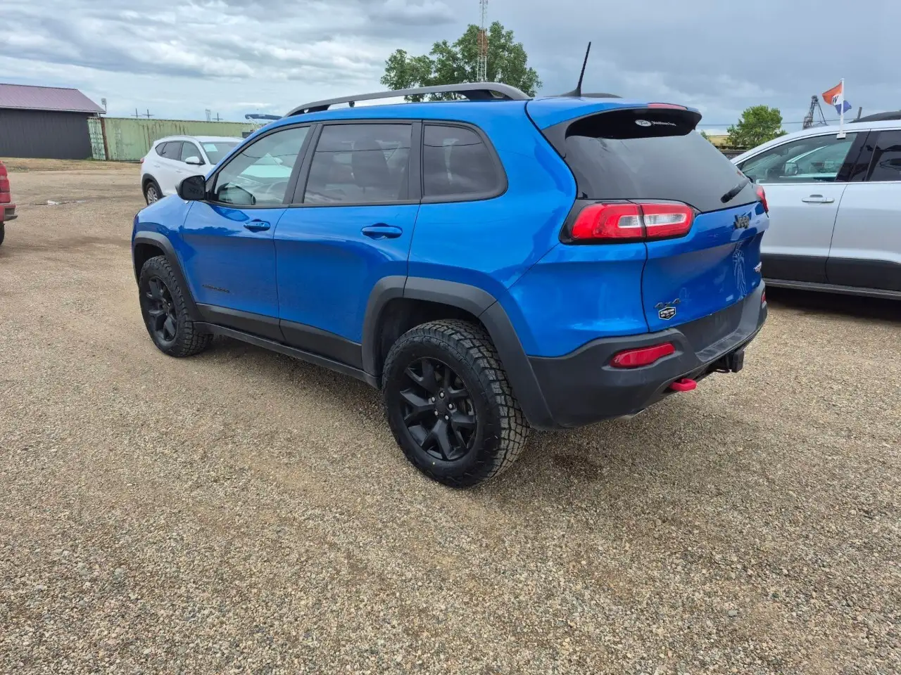 Jeep Cherokee снимка Jeep Cherokee