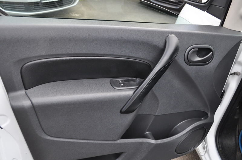 Renault Kangoo Rapid Maxi Extra Doppelkabine — photo 21