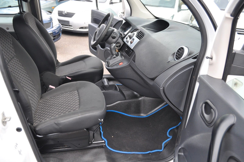 Renault Kangoo Rapid Maxi Extra Doppelkabine — photo 13