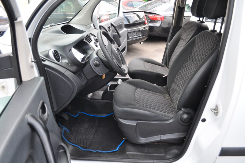 Renault Kangoo Rapid Maxi Extra Doppelkabine — photo 12