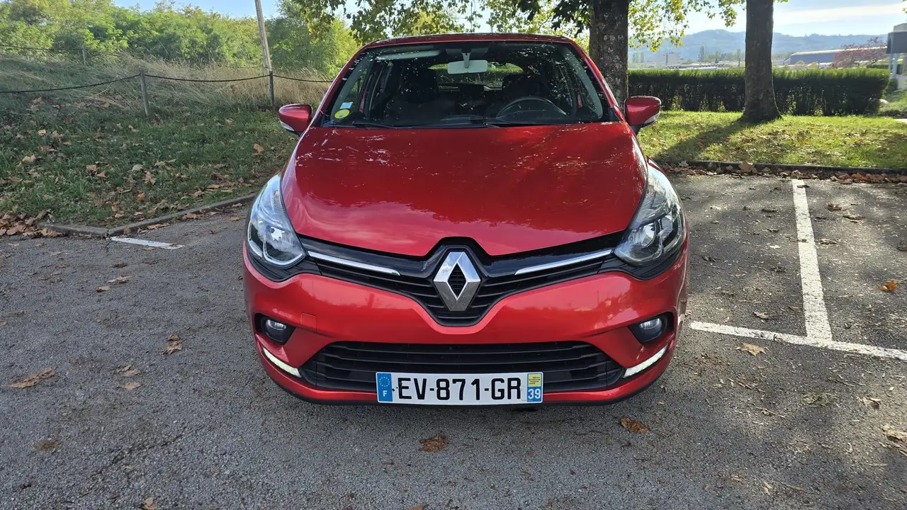 Renault Clio Citadine 5 portes — photo 2