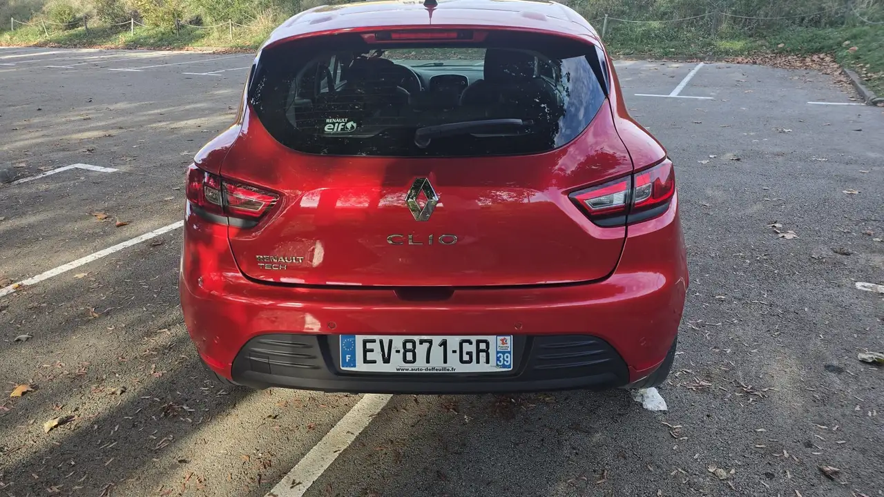 Renault Clio Citadine 5 portes — photo 5