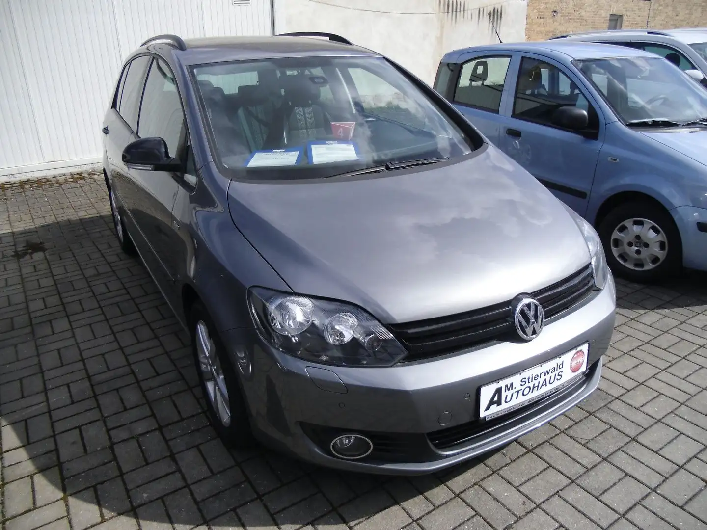 Volkswagen Golf Plus VI Match Grau - 1