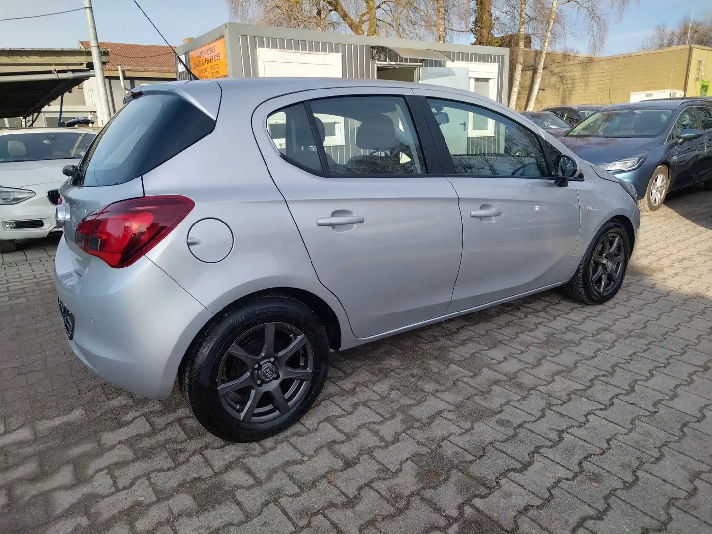 Opel Corsa E Edition AUTOMATIK+NUR 45000 km+TÜV/NEU Silber - 2