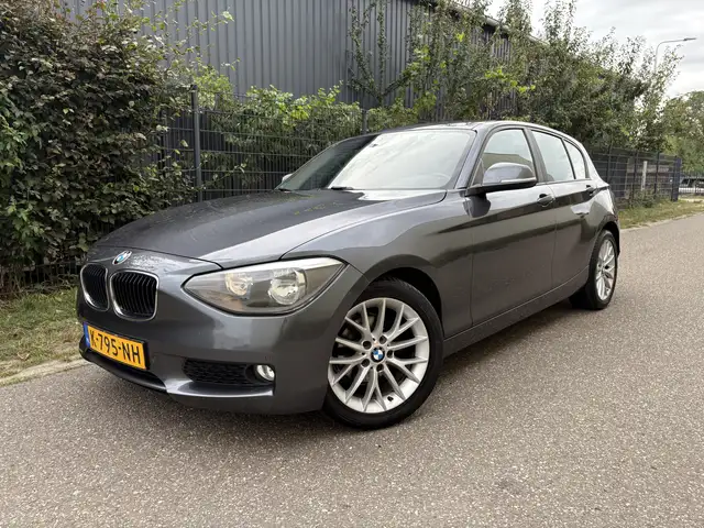 BMW 116 1-serie 116i Business+ / 5-DEURS / AIRCO / NAVI /