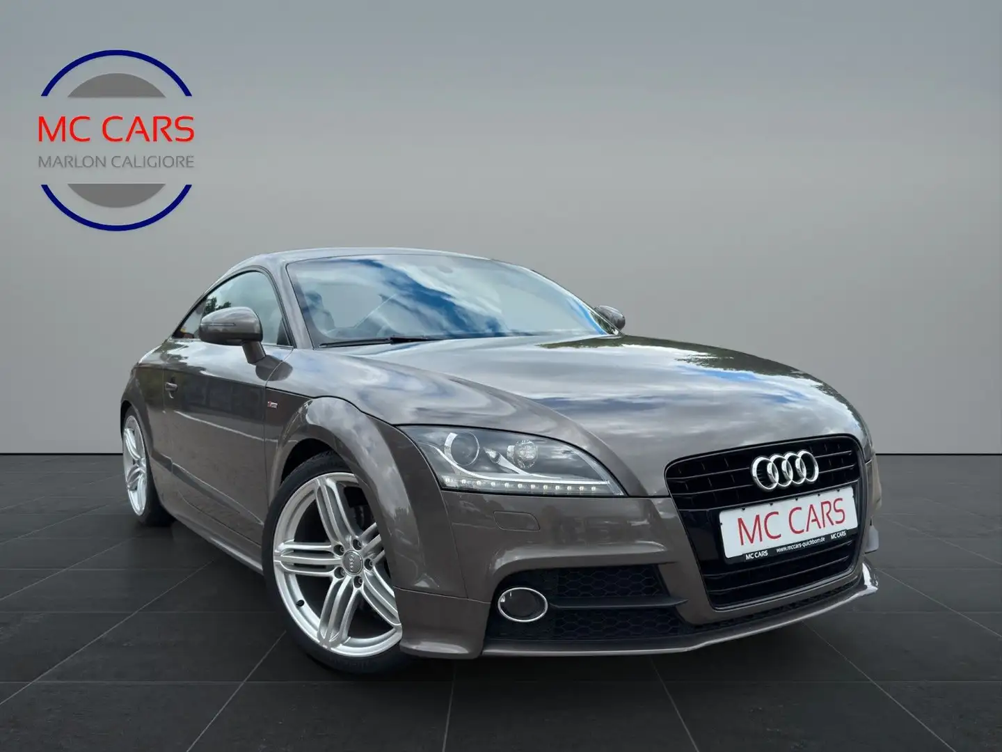 Audi TT Coupe/Roadster 2.0 TFSI S line Gris - 1