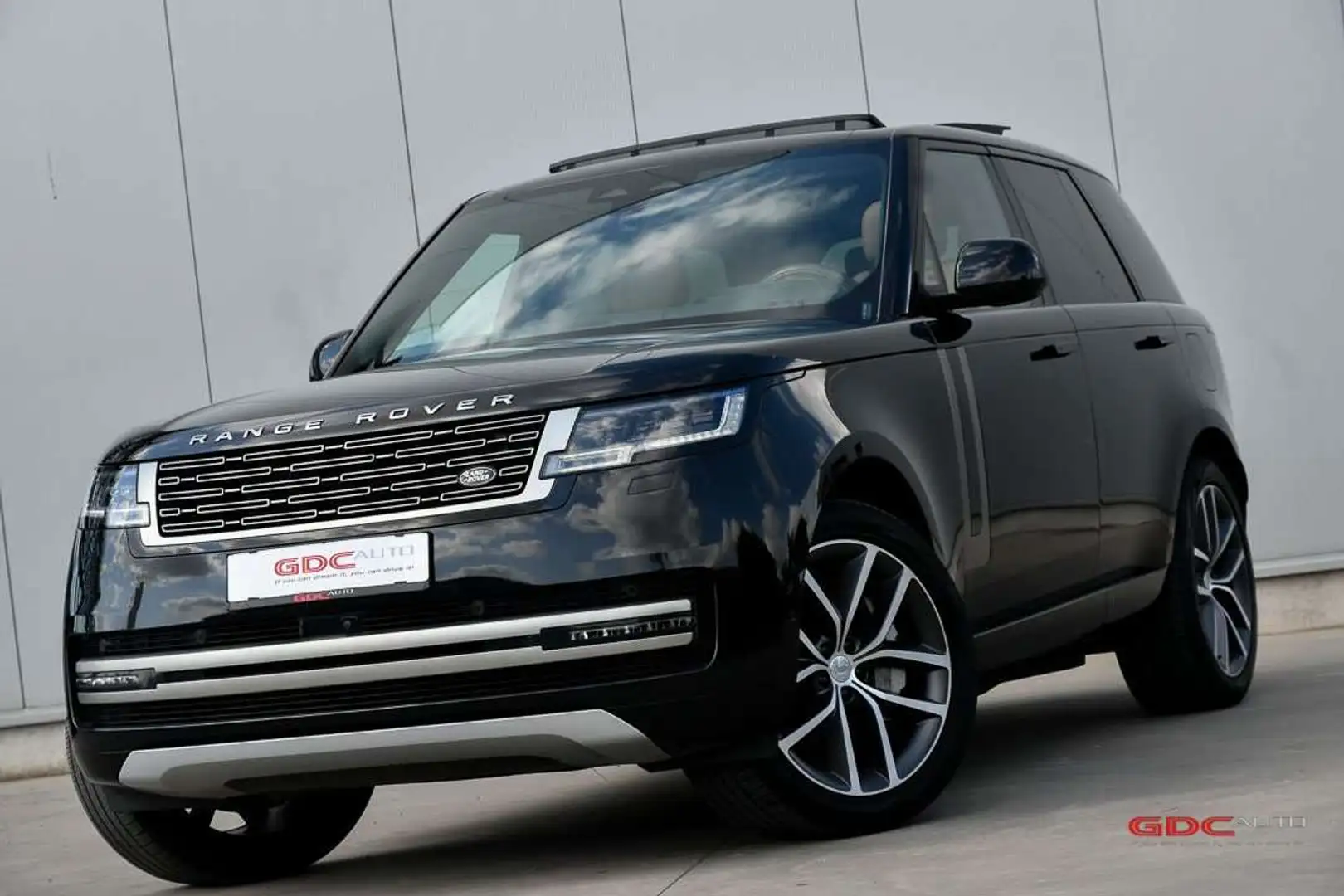 Land Rover Range Rover 3.0 P550 HSE l Pano Noir - 2