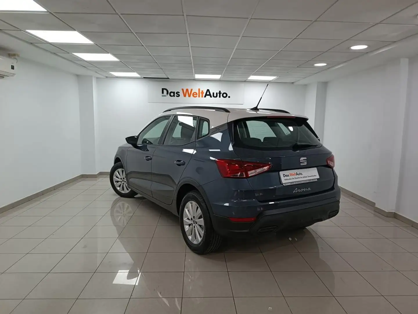 SEAT Arona 1.0 TSI S&S Style XM 110 Gris - 2
