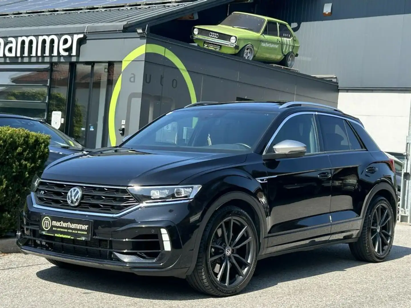 Volkswagen T-Roc R 4Motion *AKRAPOVIC*LED*ACC*PANO*BEATS*19'' Schwarz - 1