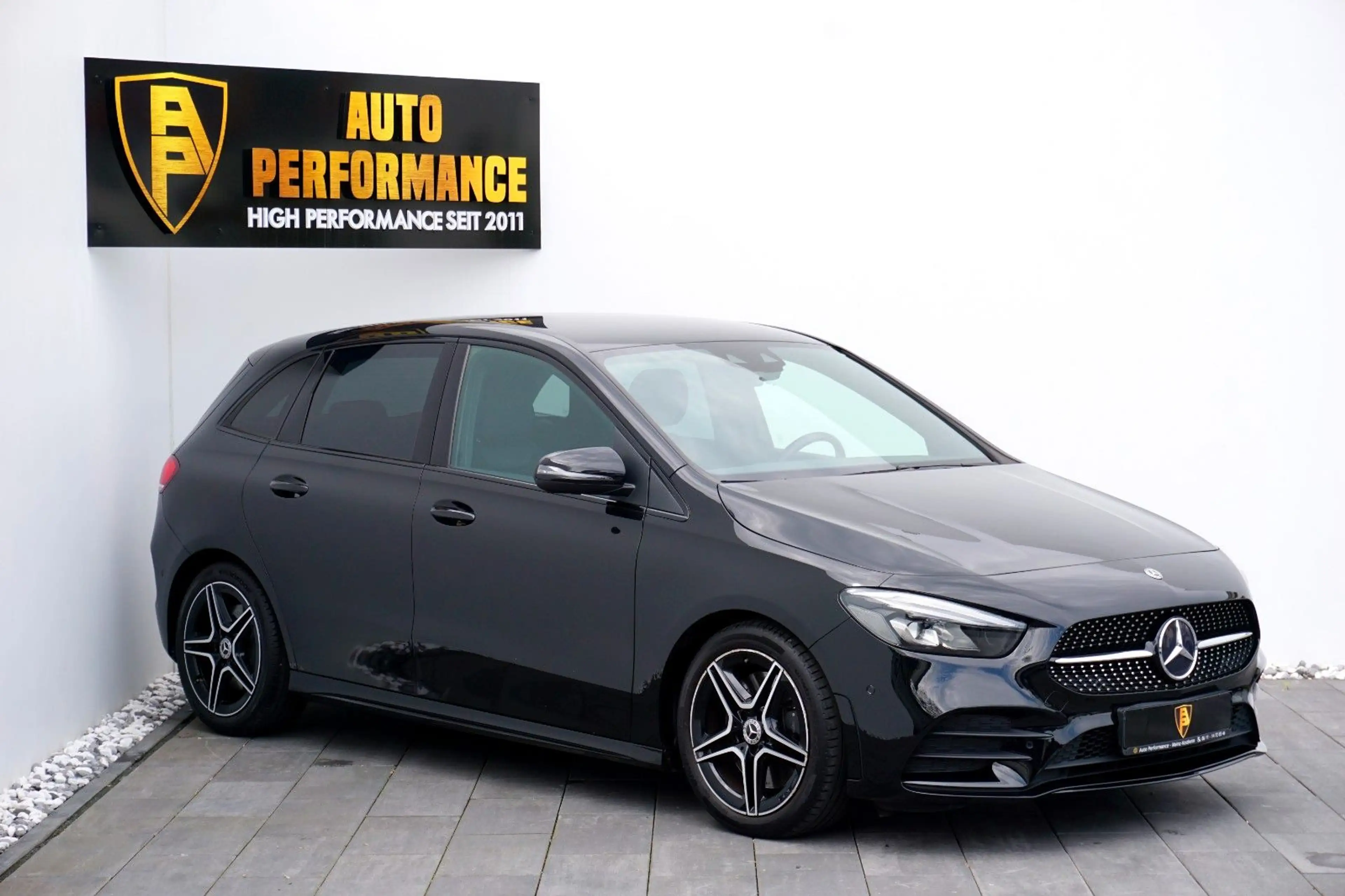 Mercedes-Benz B 250 4M AMG-Line~Navi~MBux~LED~NightP~CarPl~DAB — photo 5