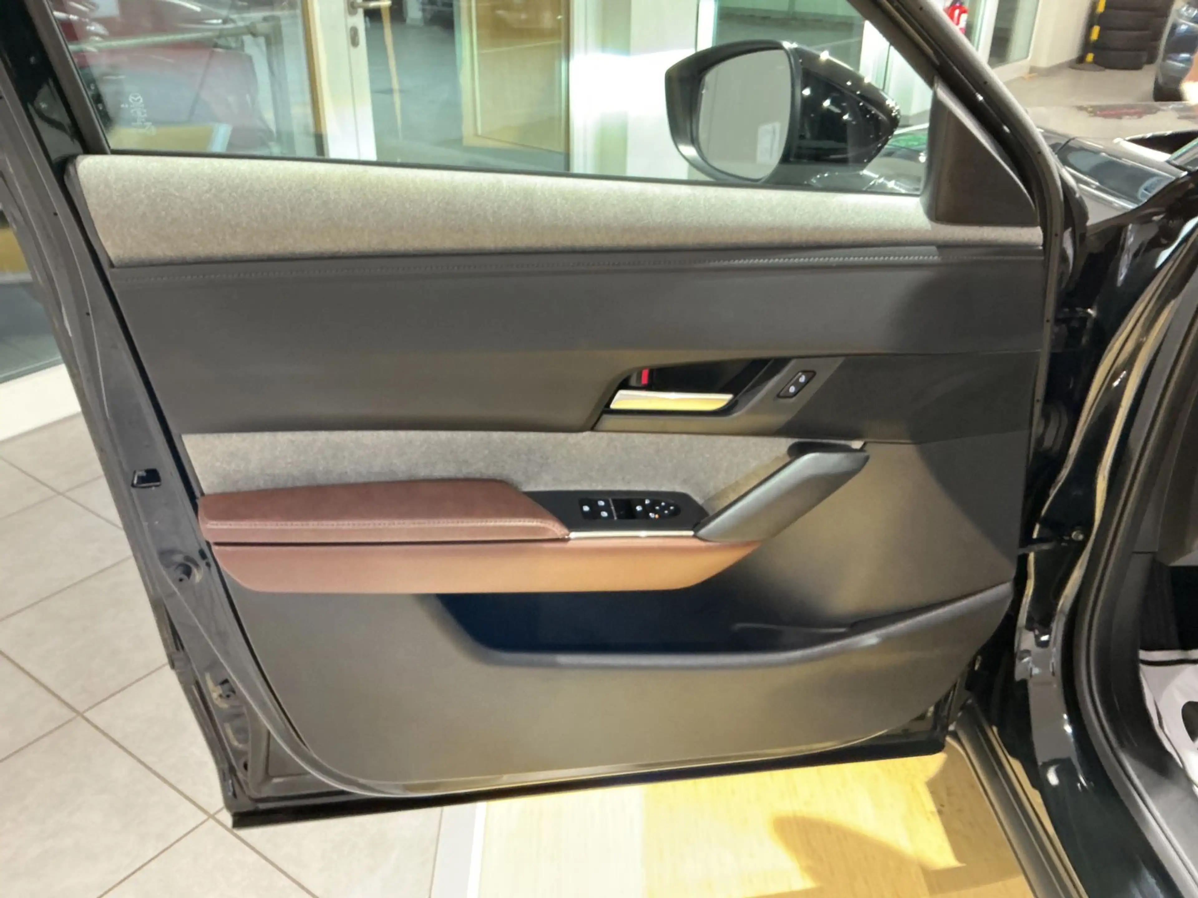 Mazda MX-30 Ad'vantage *Matrix*Carplay*SHZ* — photo 12