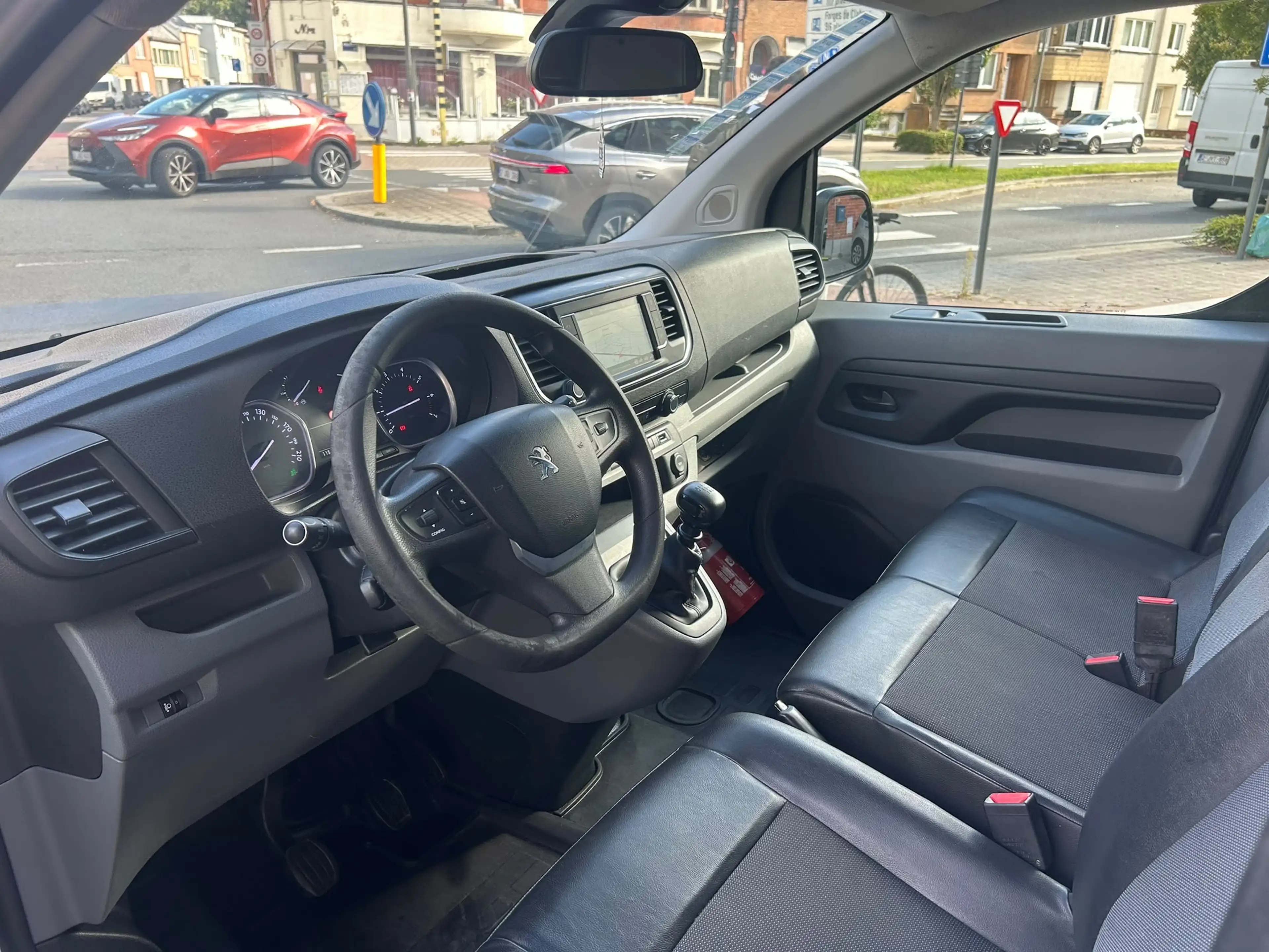 Peugeot Expert — photo 5