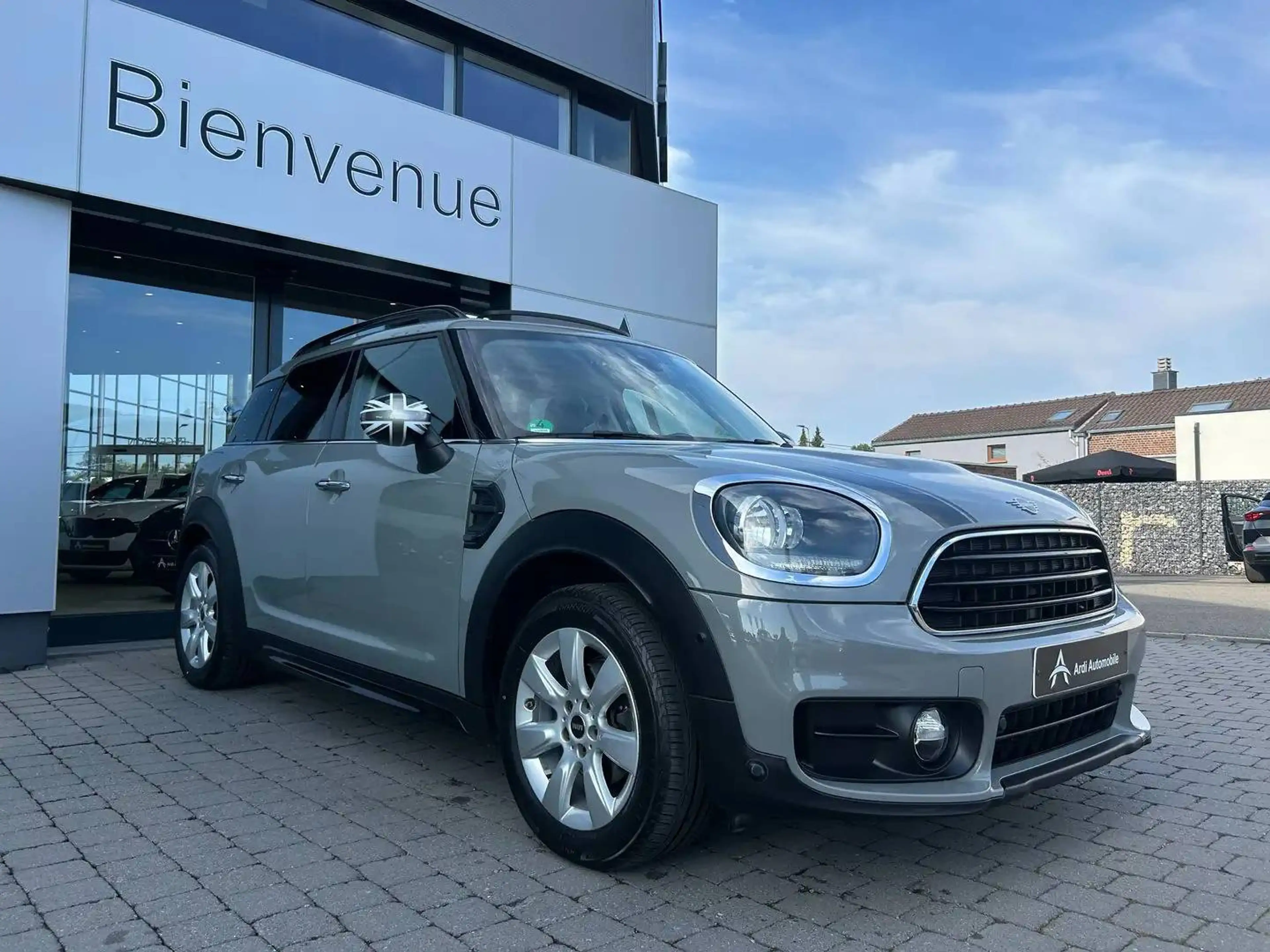 MINI One Countryman 1.5i *GARANTIE*TOIT OUVRANT*SIEGES CHAUFF*GPS*AIRCO* — photo 3