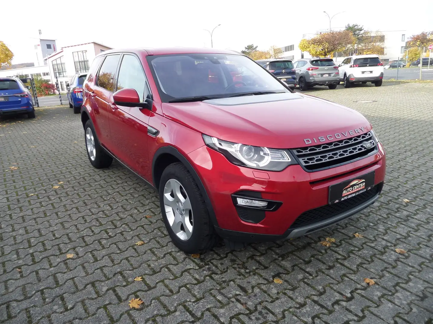 Land Rover Discovery Sport SE AWD+Xenon+Navi+PDC+Tempo+Sound+Head-Up+1.Hand Rojo - 2