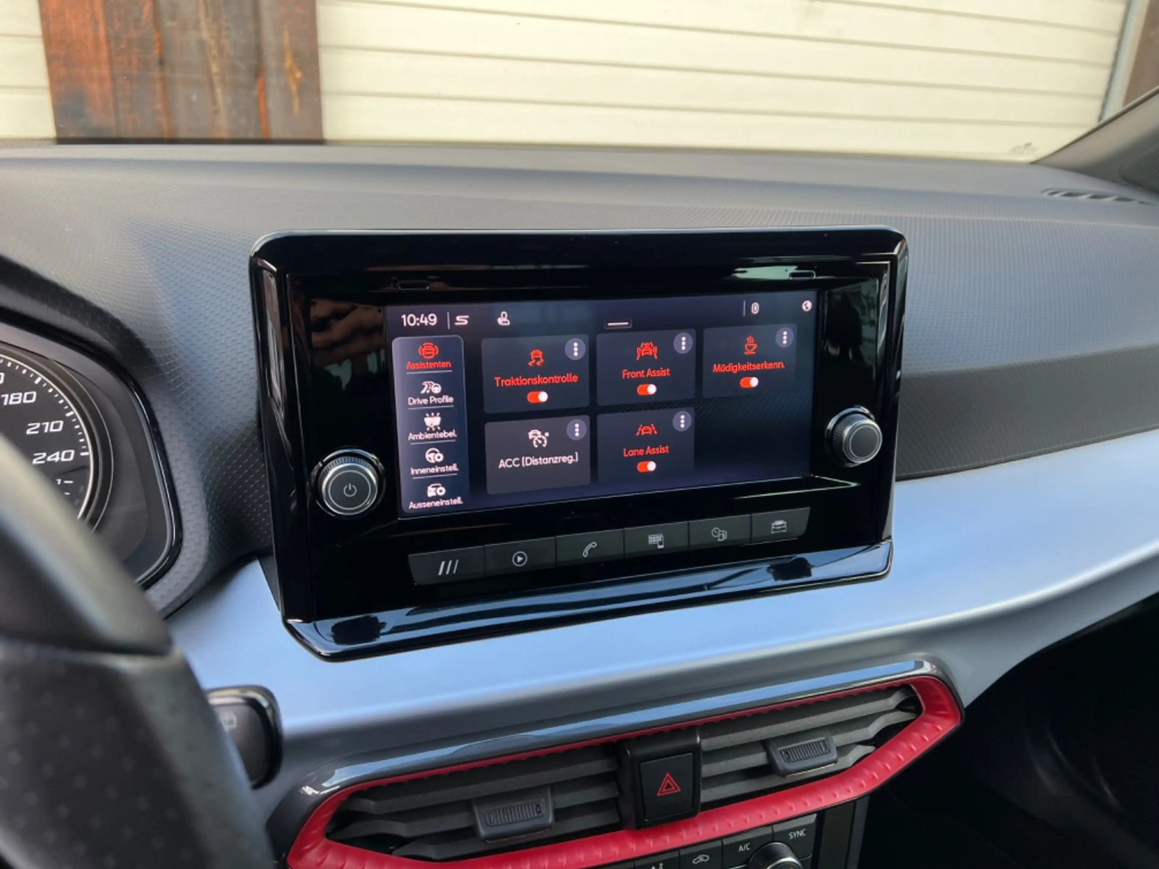 SEAT Arona FR TSI DSG *DAB*LED* — photo 13