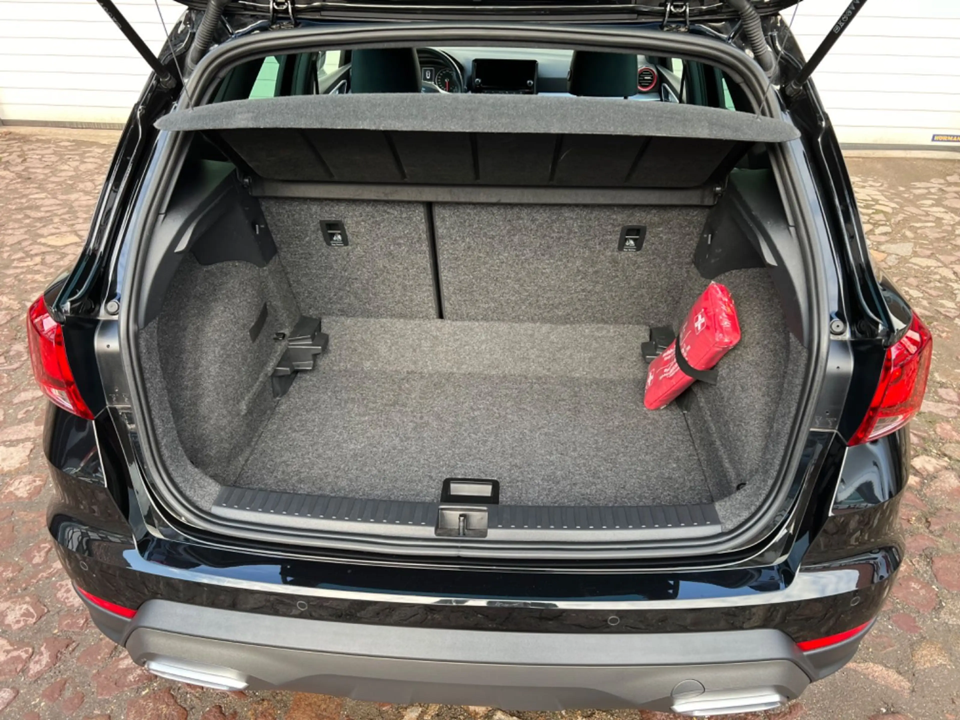 SEAT Arona FR TSI DSG *DAB*LED* — photo 7