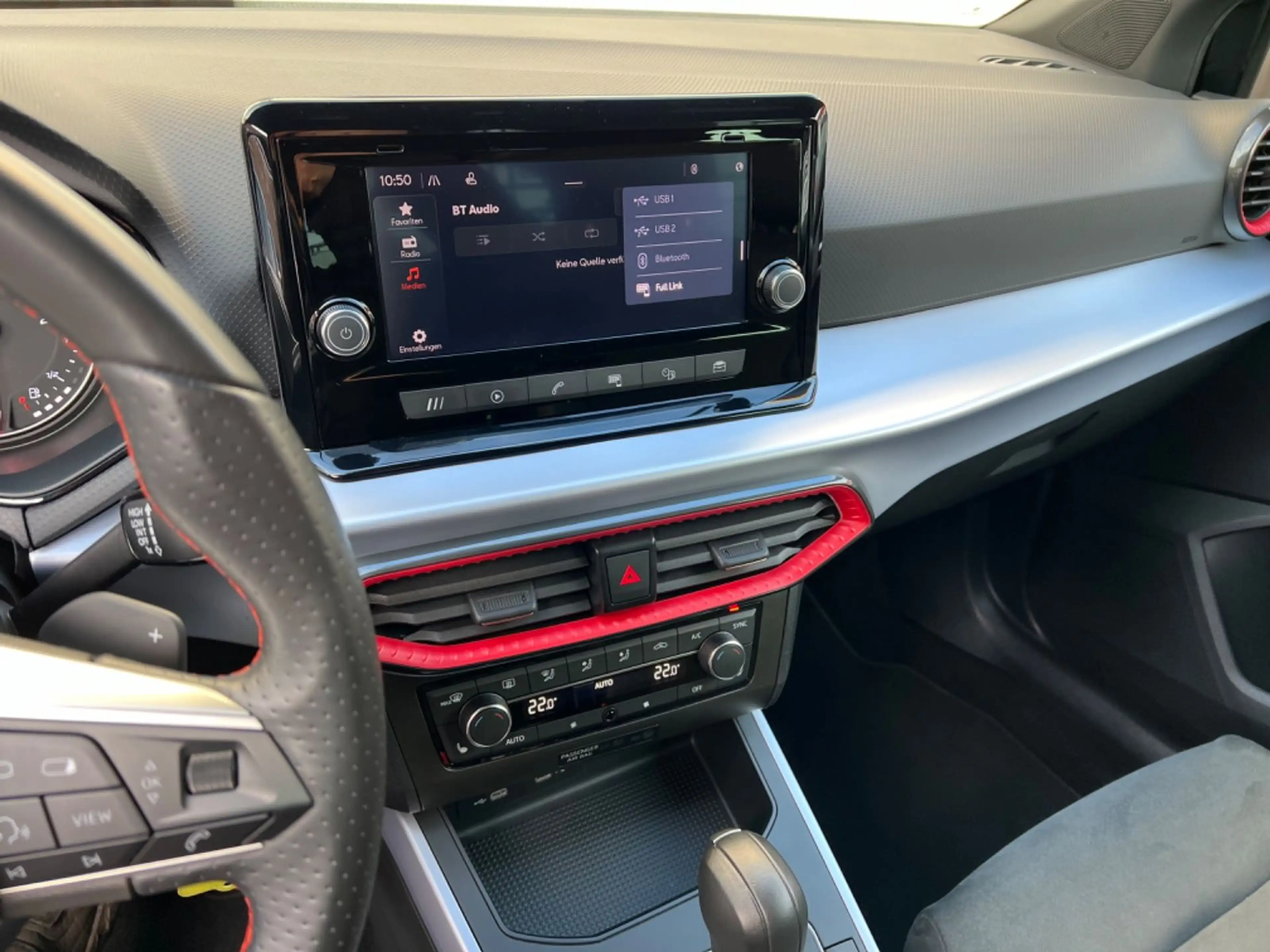 SEAT Arona FR TSI DSG *DAB*LED* — photo 15