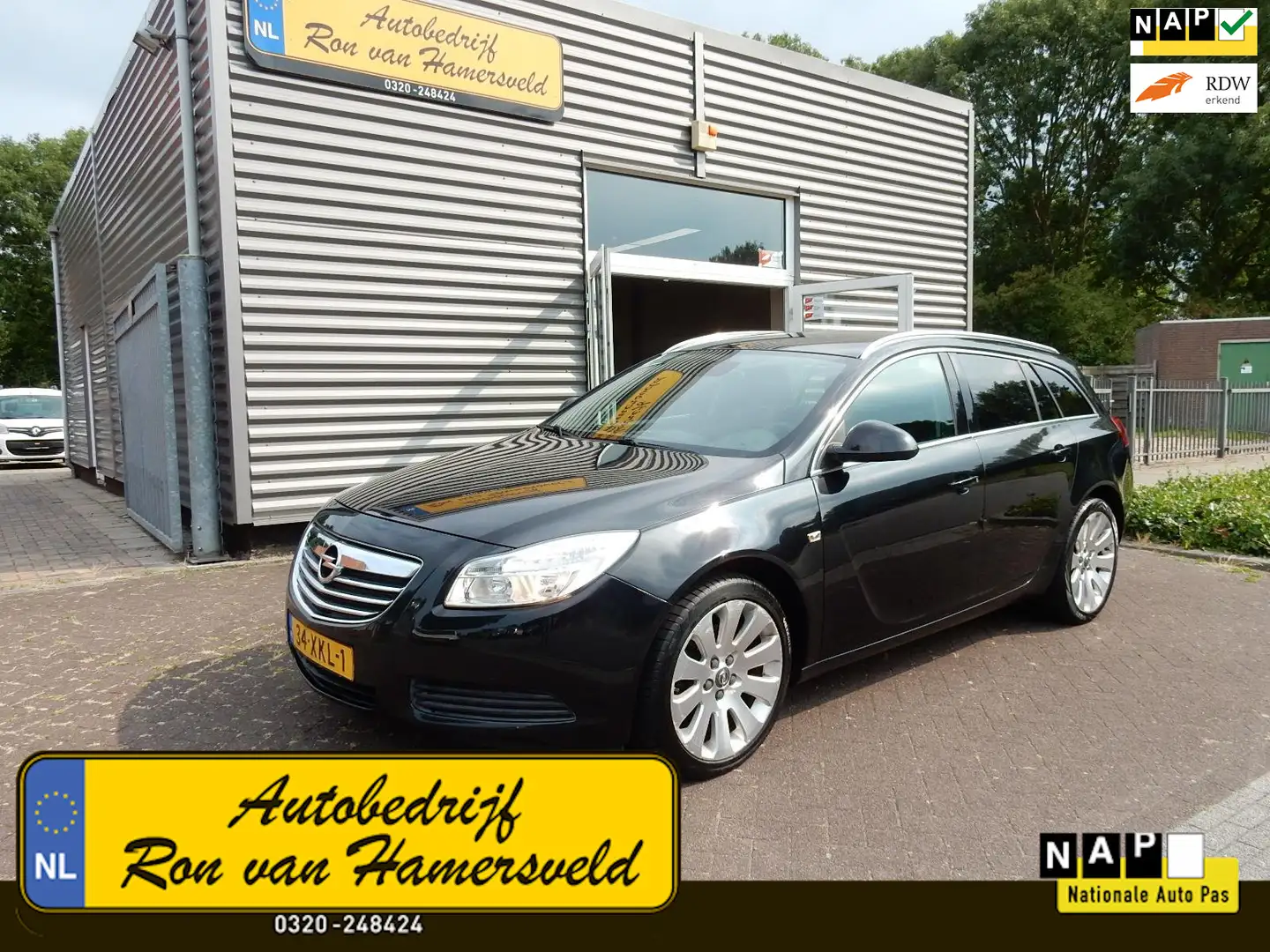 Opel Insignia Sports Tourer 1.6 T SPORT*NAVI*CR CONTR*TREKHAAK* Zwart - 1