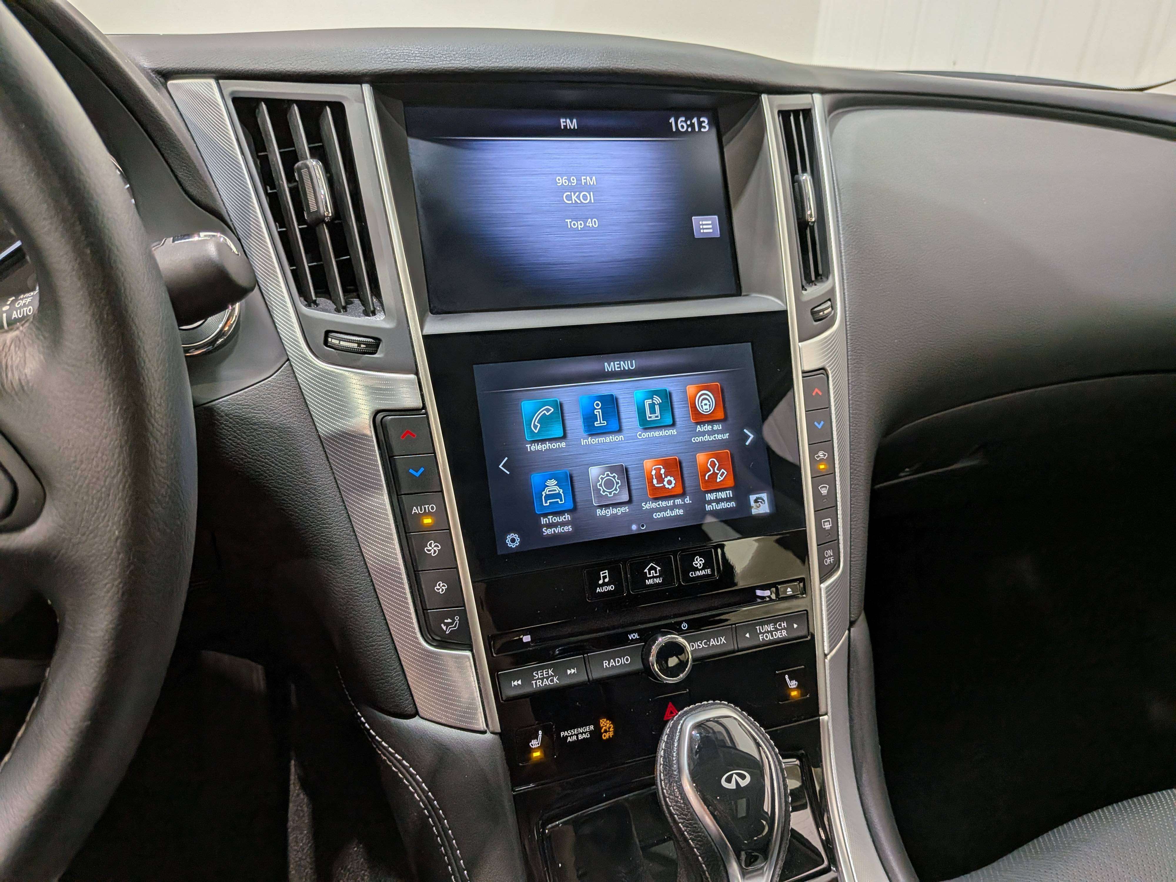 Infiniti Q50 2024