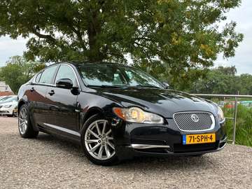 3.0D V6 Luxury | Leder + Camera + Navi Nu € 2.450,