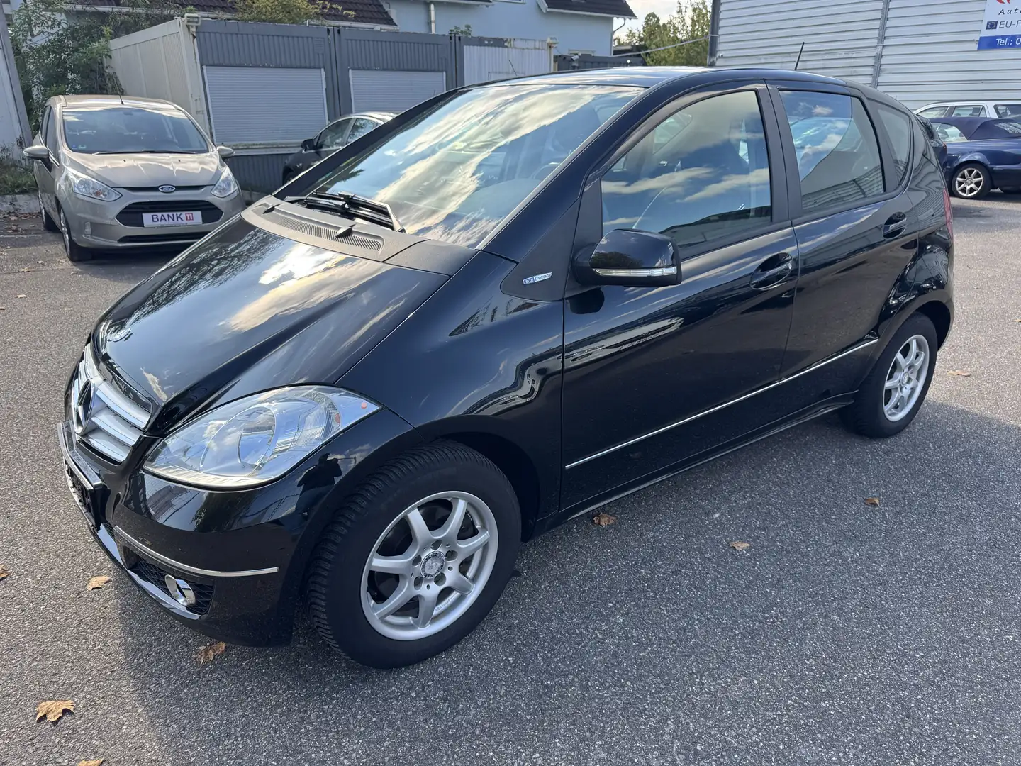 Mercedes-Benz A 180 A 180 . TÜV Neue Schwarz - 1