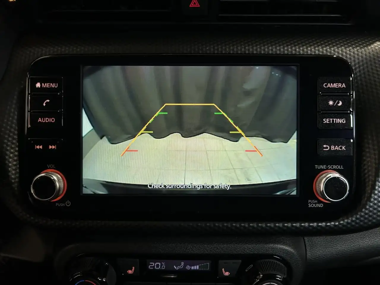 Nissan Kicks снимка Nissan Kicks