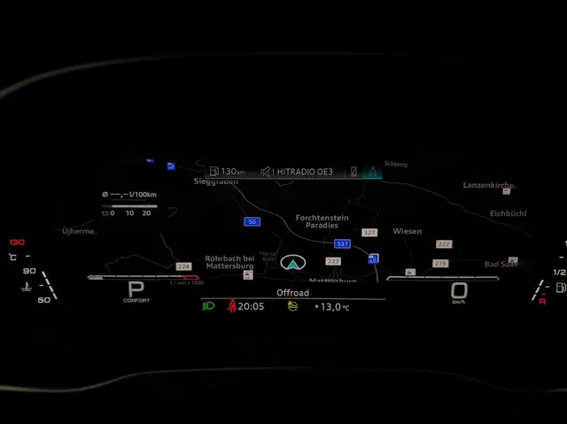 Audi RS Q3 Sportback // 1. Besitz // Garantie // 21 Zoll Ansicht 35