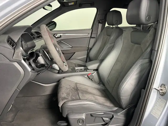 Audi RS Q3 Sportback // 1. Besitz // Garantie // 21 Zoll Ansicht 18