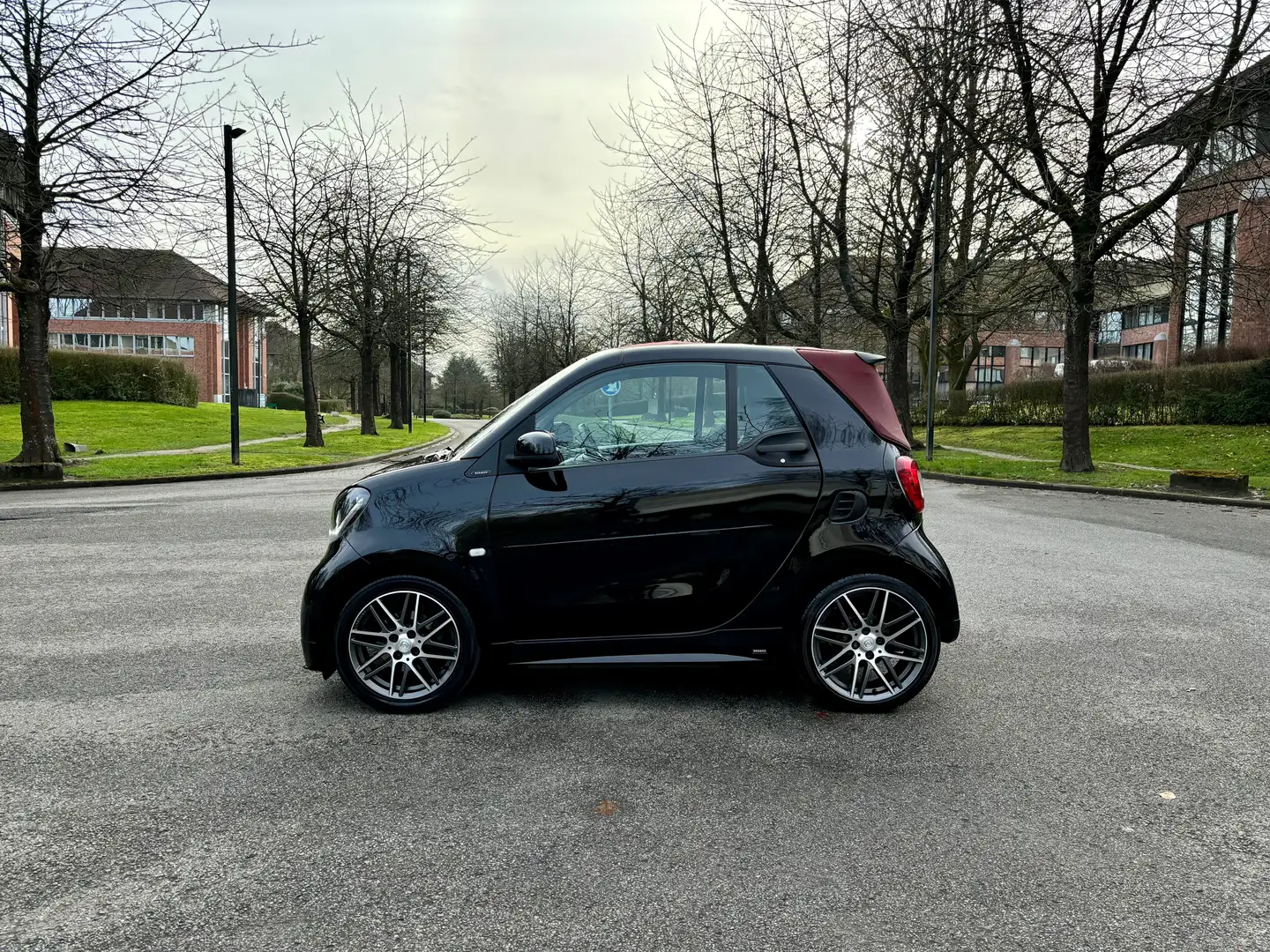 smart brabus 0.9 Turbo Xclusive DCT   JBL-NAVI-CAMERA-CARBONE Zwart - 1