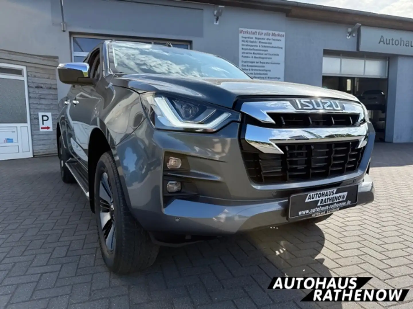 Isuzu D-Max Double Cab 4WD LSE 1.9 TD*LED Mehrzonenklima DAB e Gri - 1