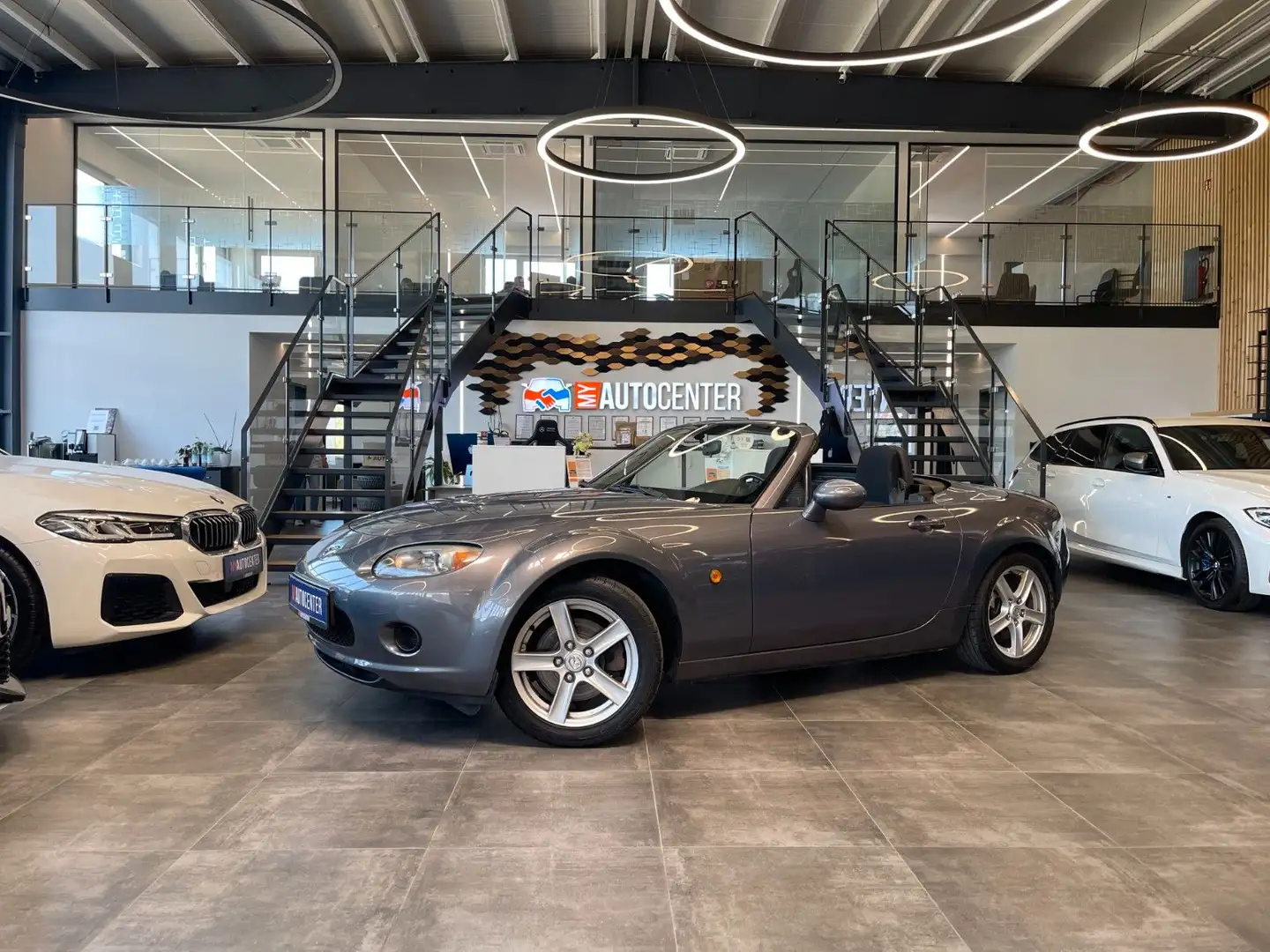 Mazda MX-5 1.8 Energy Roadster Coupe *KLIMA*UNFALLFREI Grau - 1